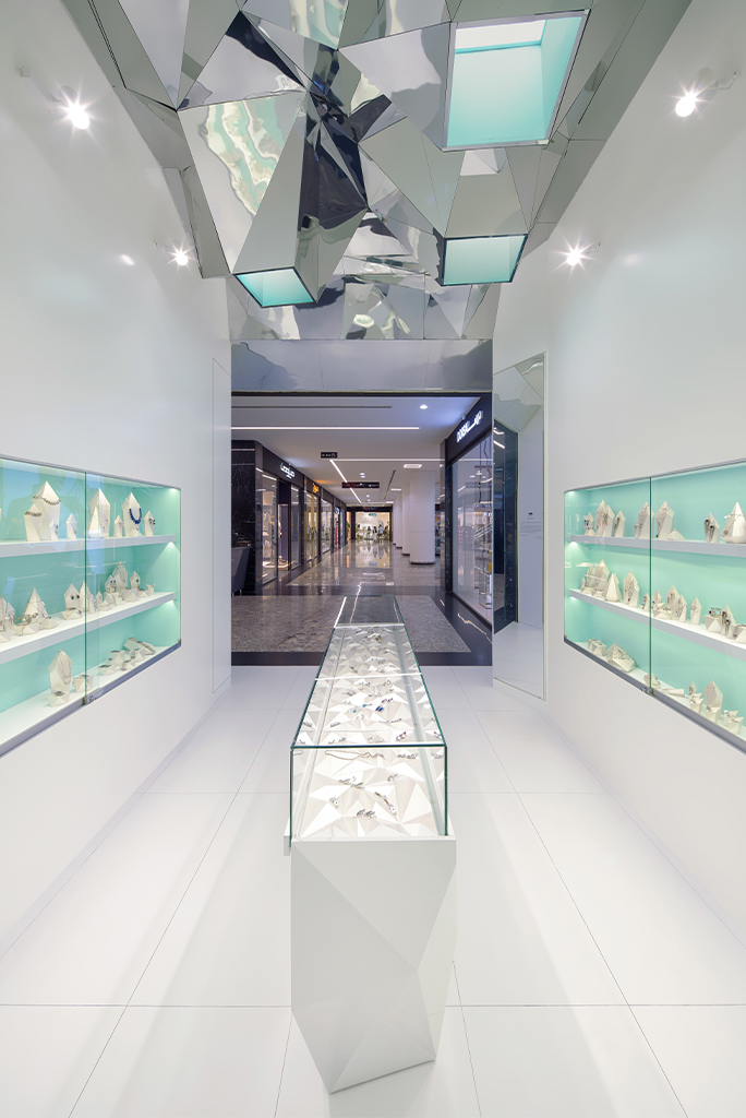 In Praise of Water and Mirror